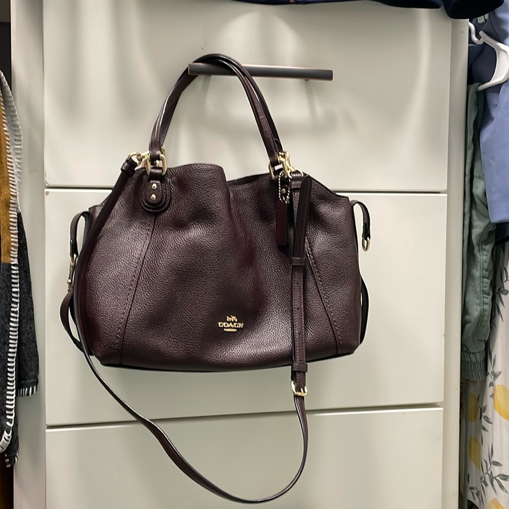 Like new coach purse